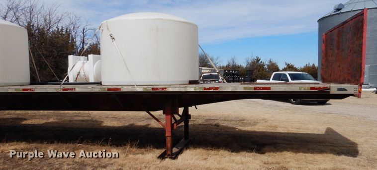 image for item DJ3071 1998 Trailmobile flatbed nurse tank trailer