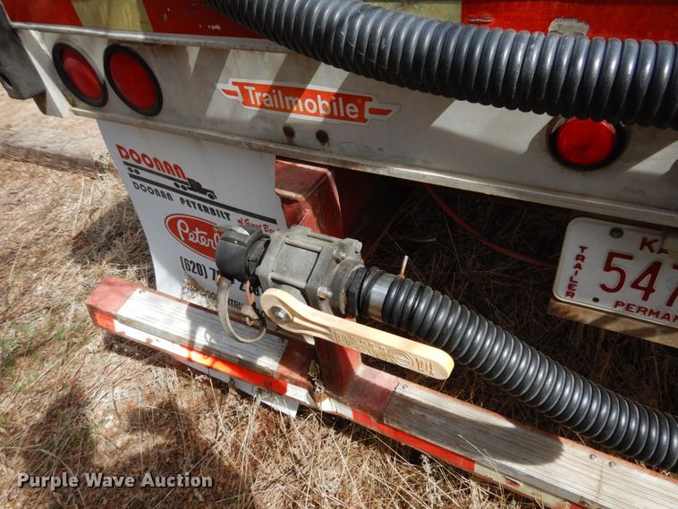 image for item DJ3071 1998 Trailmobile flatbed nurse tank trailer