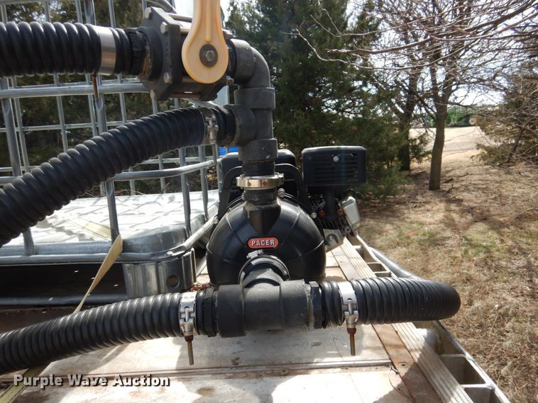 image for item DJ3071 1998 Trailmobile flatbed nurse tank trailer