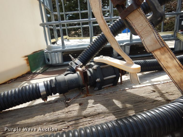 image for item DJ3071 1998 Trailmobile flatbed nurse tank trailer