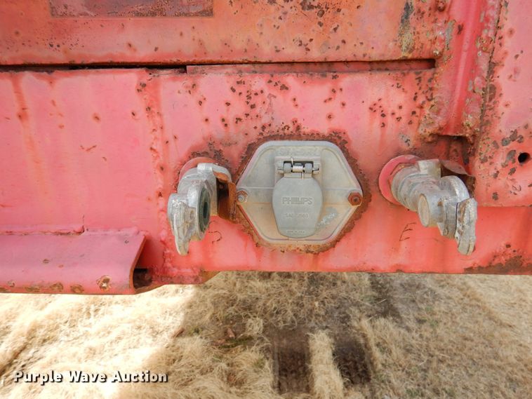 image for item DJ3071 1998 Trailmobile flatbed nurse tank trailer