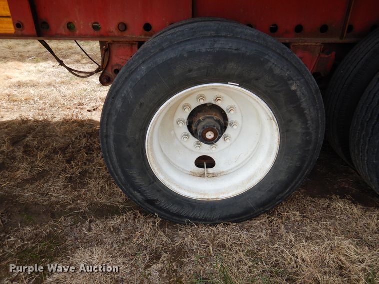 image for item DJ3071 1998 Trailmobile flatbed nurse tank trailer