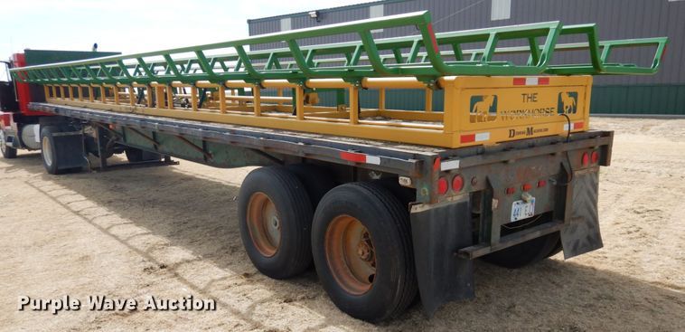 image for item DJ3072 1988 Fruehauf FB8 bale carrier flatbed trailer