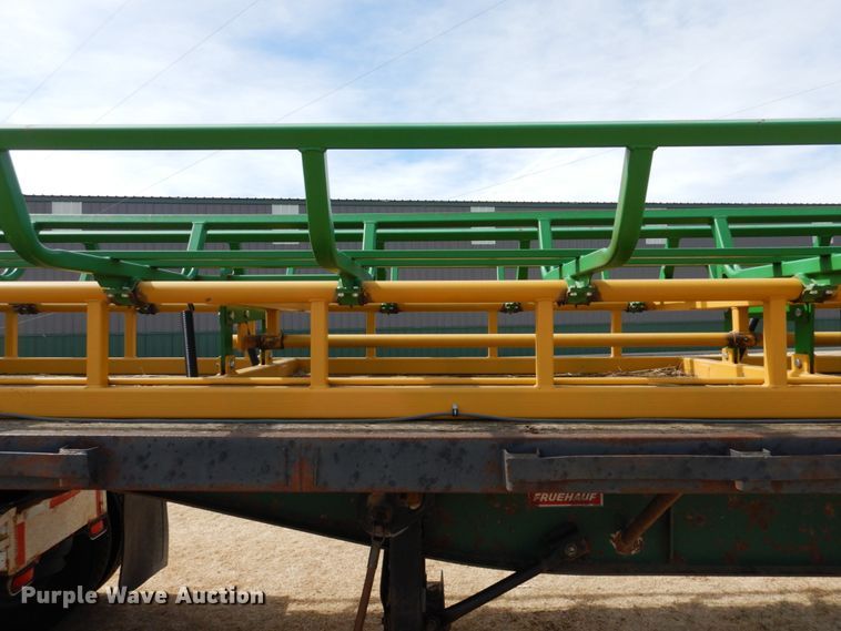 image for item DJ3072 1988 Fruehauf FB8 bale carrier flatbed trailer