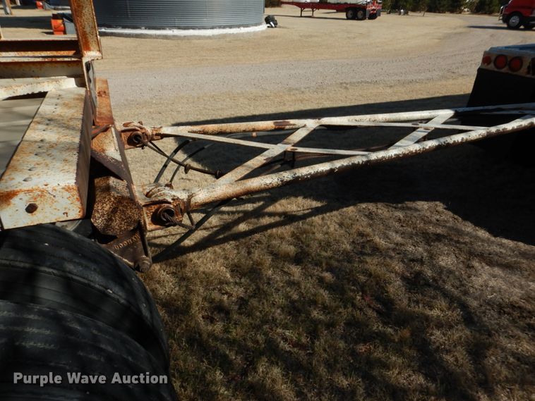 image for item DJ3073 (2) Doonan grain trailers