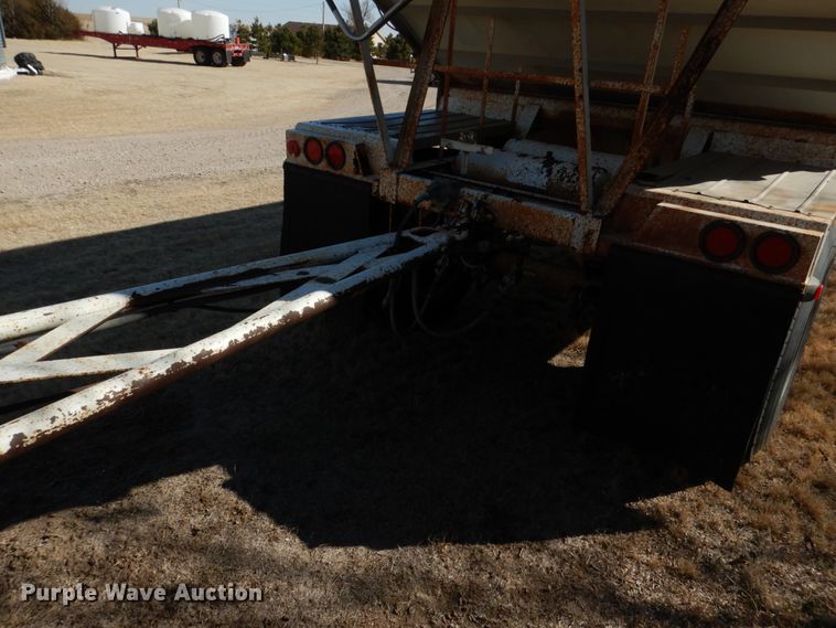 image for item DJ3073 (2) Doonan grain trailers