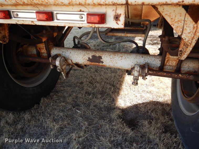 image for item DJ3073 (2) Doonan grain trailers