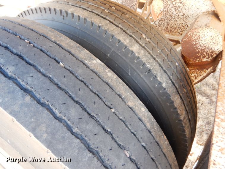 image for item DJ3073 (2) Doonan grain trailers