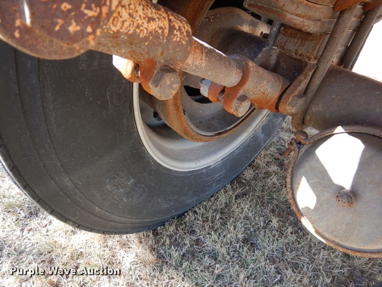 image for item DJ3073 (2) Doonan grain trailers