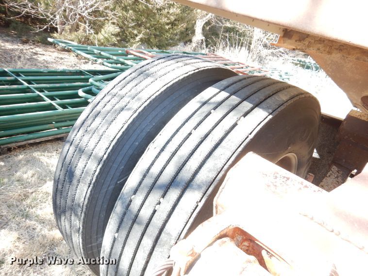 image for item DJ3073 (2) Doonan grain trailers