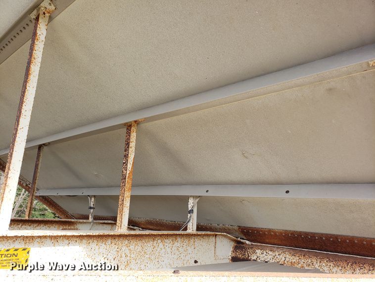 image for item DJ3073 (2) Doonan grain trailers