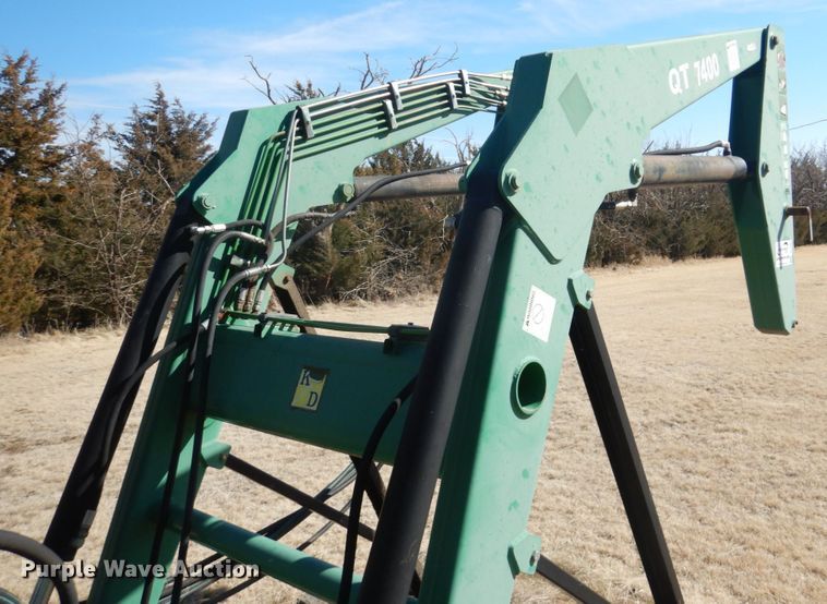 image for item DJ3083 KD QT7400 loader