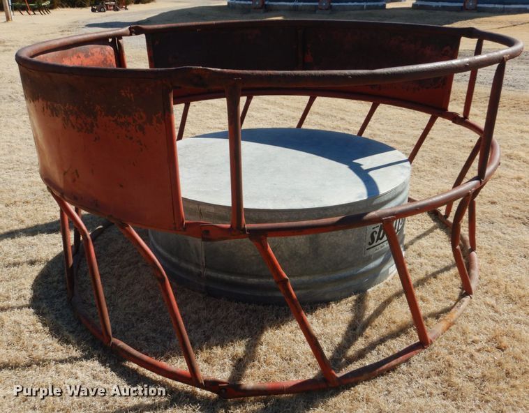 Livestock equipment in Wakeeney, KS Item DJ3084 sold Purple Wave