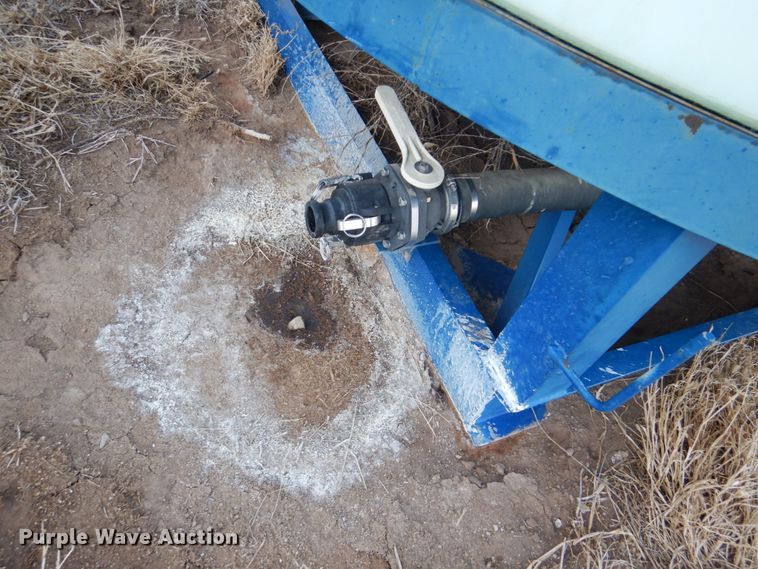 image for item DJ3091 Skiles Industries CB-TT 6000 tank trailer