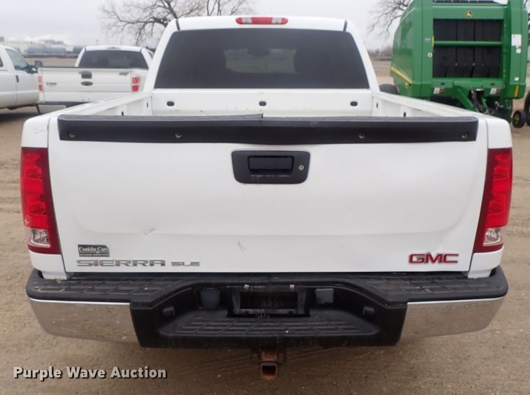 image for item DC3270 2009 GMC Sierra 1500  Crew Cab pickup truck