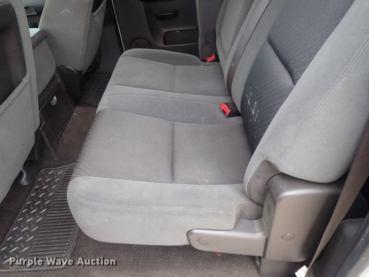 image for item DC3270 2009 GMC Sierra 1500  Crew Cab pickup truck