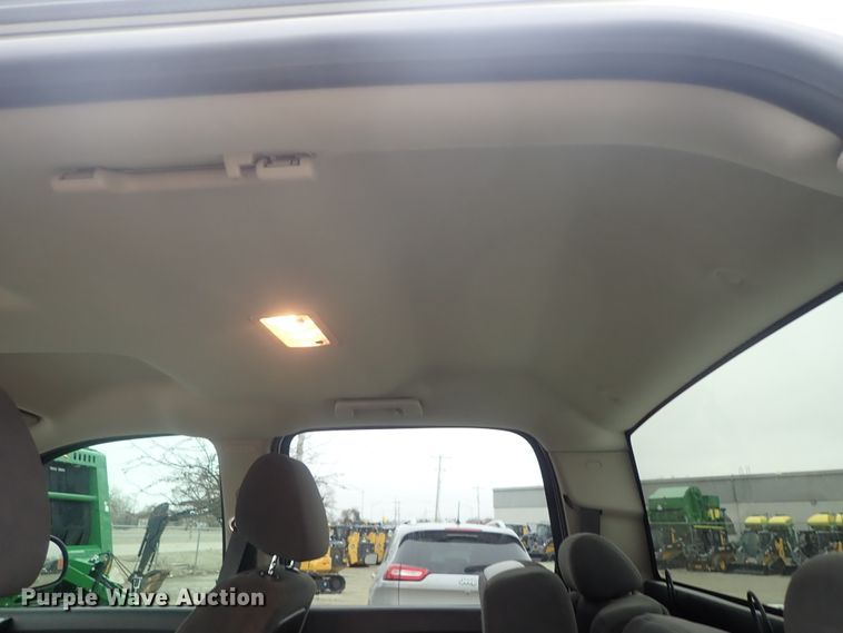 image for item DC3270 2009 GMC Sierra 1500  Crew Cab pickup truck