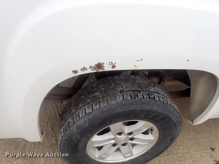 image for item DC3270 2009 GMC Sierra 1500  Crew Cab pickup truck