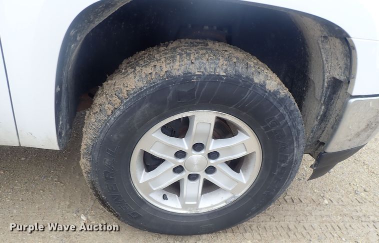 image for item DC3270 2009 GMC Sierra 1500  Crew Cab pickup truck