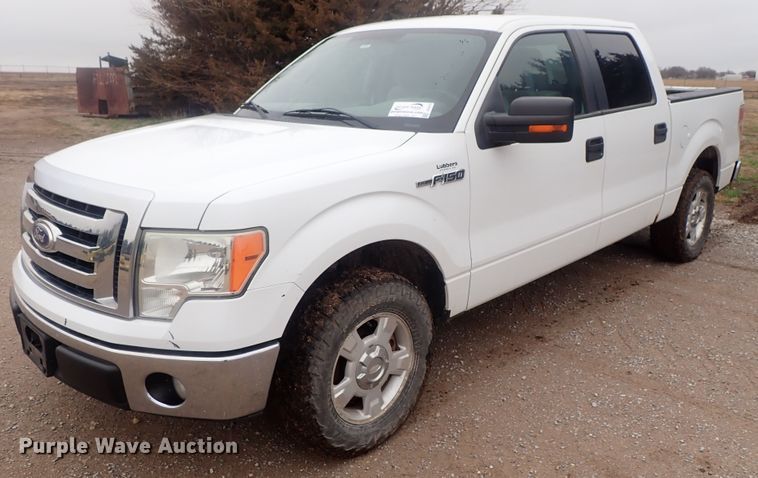 image for item DC3272 2010 Ford F150  Crew Cab pickup truck