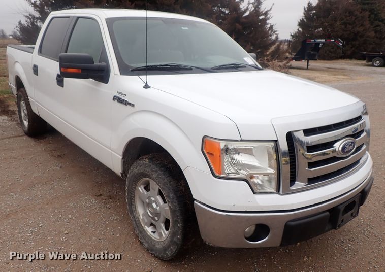 image for item DC3272 2010 Ford F150  Crew Cab pickup truck