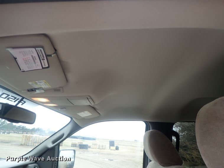 image for item DC3272 2010 Ford F150  Crew Cab pickup truck