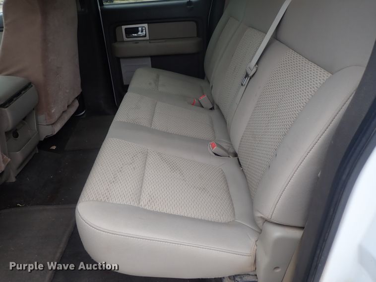 image for item DC3272 2010 Ford F150  Crew Cab pickup truck