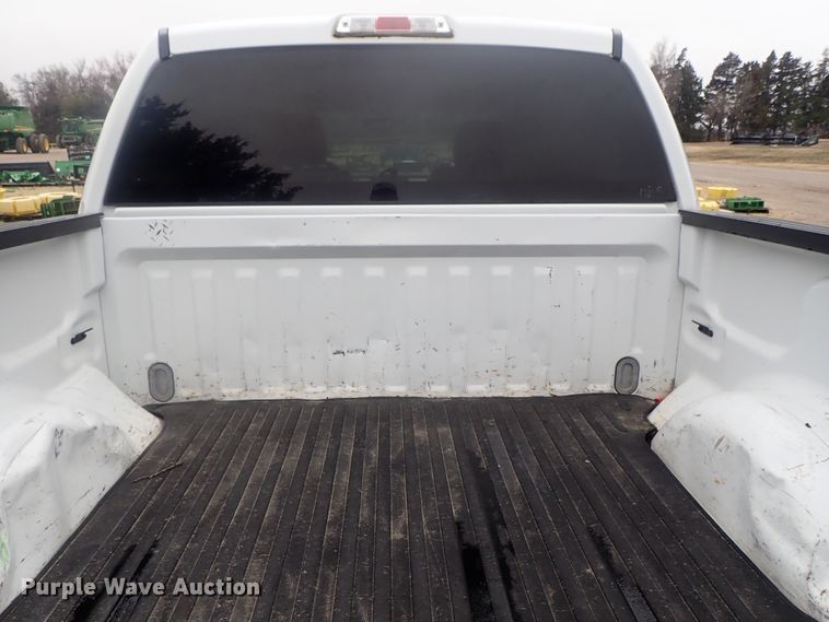 image for item DC3272 2010 Ford F150  Crew Cab pickup truck