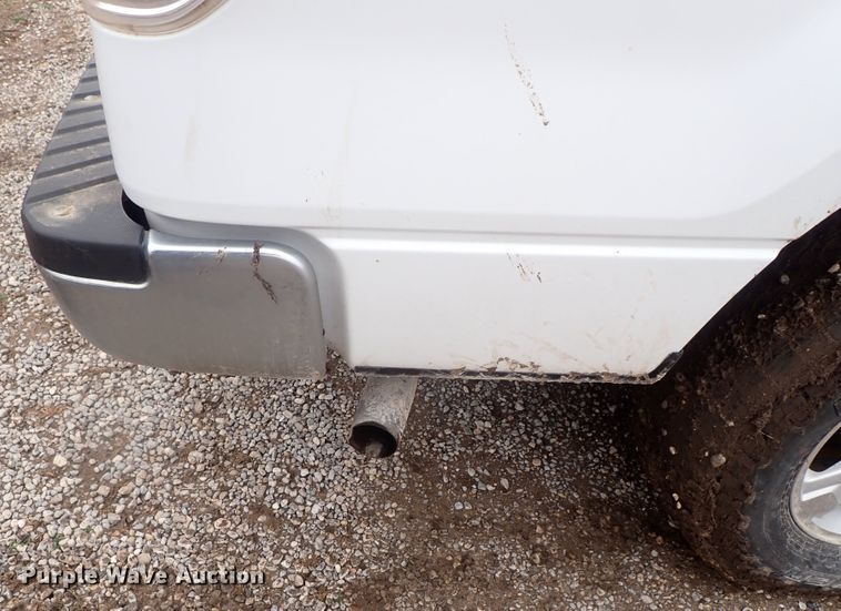 image for item DC3272 2010 Ford F150  Crew Cab pickup truck