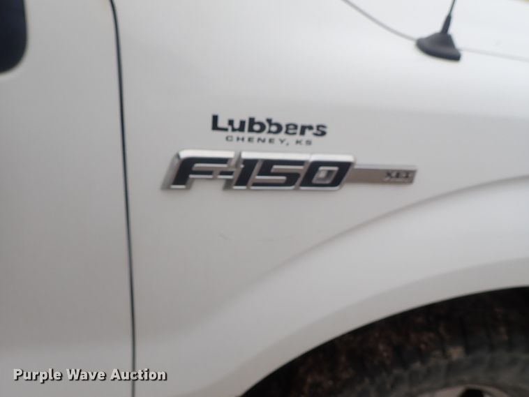 image for item DC3272 2010 Ford F150  Crew Cab pickup truck