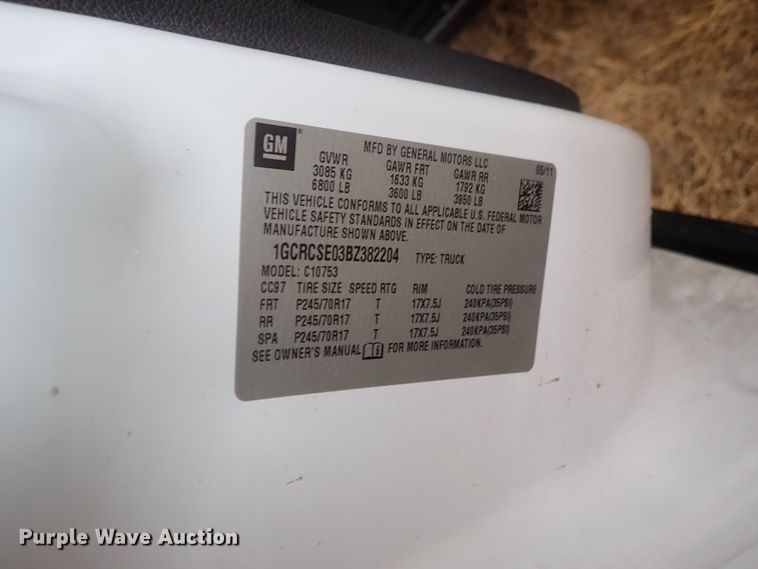 image for item DC3280 2011 Chevrolet Silverado 1500  Ext. Cab pickup truck