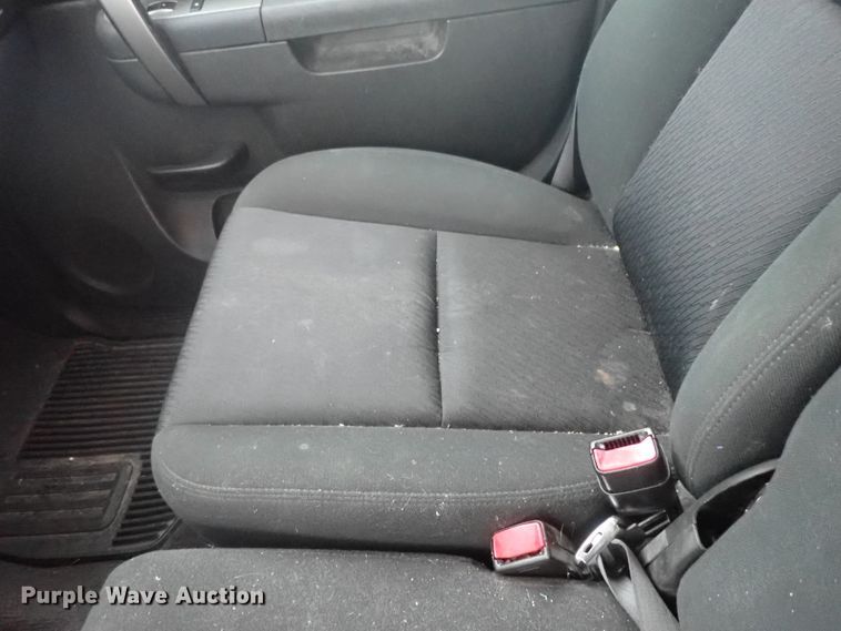 image for item DC3280 2011 Chevrolet Silverado 1500  Ext. Cab pickup truck