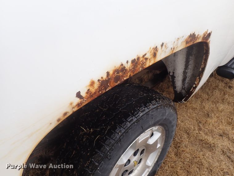 image for item DC3280 2011 Chevrolet Silverado 1500  Ext. Cab pickup truck