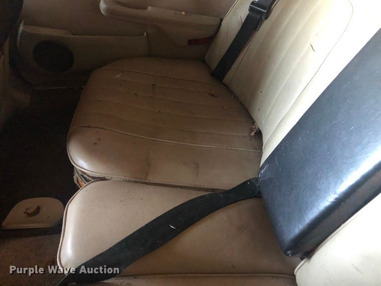 image for item DC3284 1985 Jaguar Vander Plas XJ6