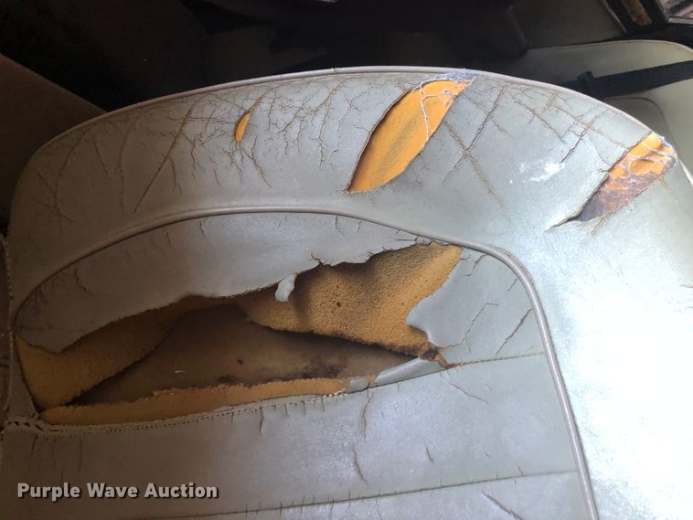 image for item DC3284 1985 Jaguar Vander Plas XJ6