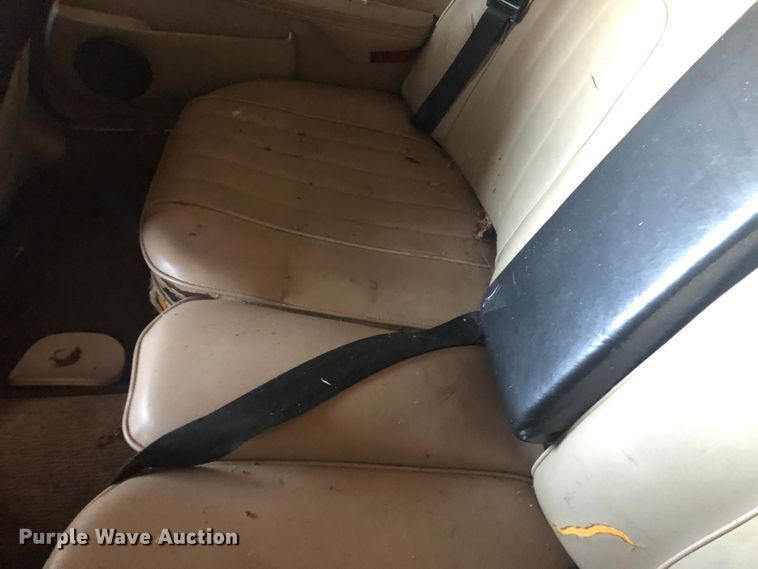 image for item DC3284 1985 Jaguar Vander Plas XJ6