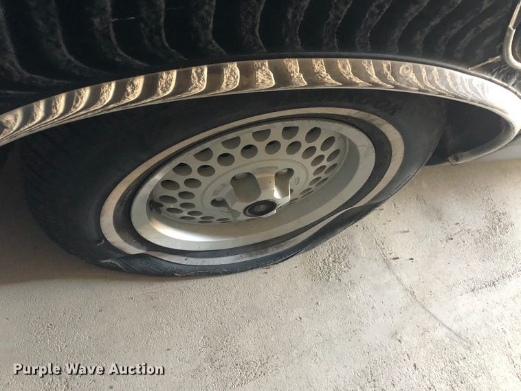 image for item DC3284 1985 Jaguar Vander Plas XJ6