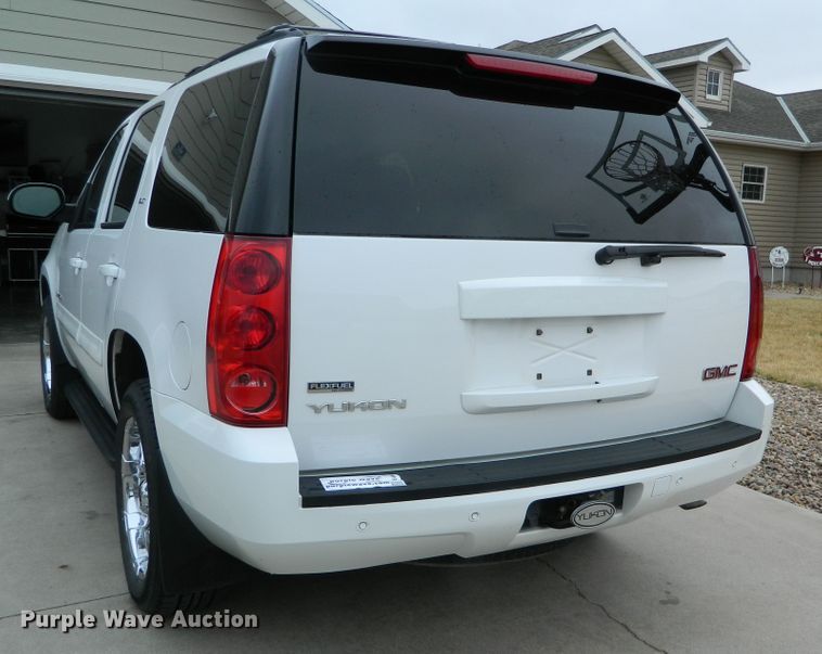 image for item DE4444 2008 GMC Yukon  SUV
