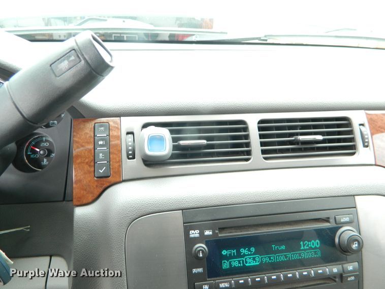 image for item DE4444 2008 GMC Yukon  SUV