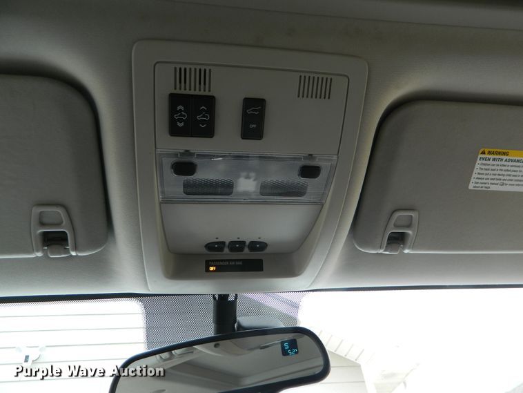 image for item DE4444 2008 GMC Yukon  SUV