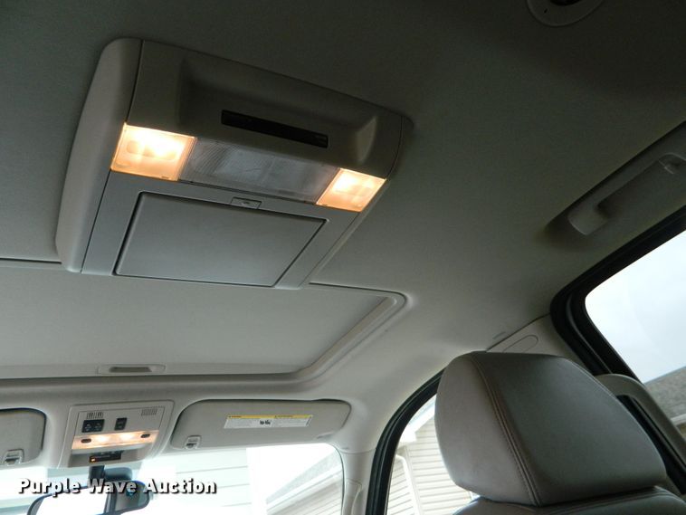 image for item DE4444 2008 GMC Yukon  SUV