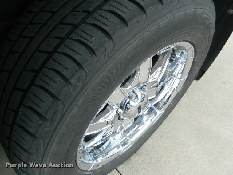 image for item DE4444 2008 GMC Yukon  SUV