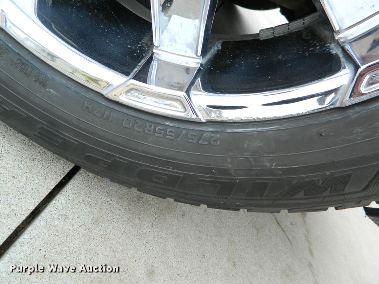 image for item DE4444 2008 GMC Yukon  SUV