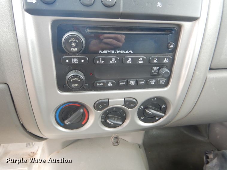 image for item DF3016 2008 GMC Canyon SL Ext. Cab pickup truck