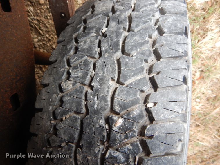 image for item DF3016 2008 GMC Canyon SL Ext. Cab pickup truck