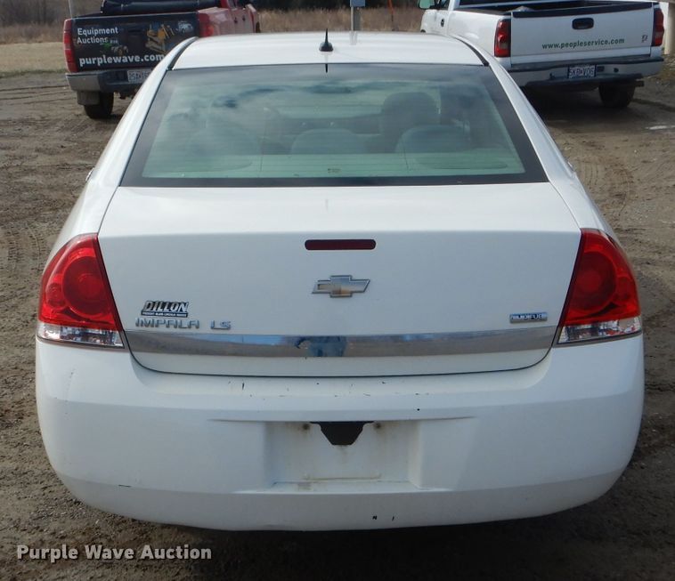 image for item DF3019 2008 Chevrolet Impala LS  passenger vehicle