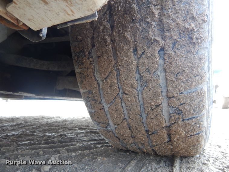 image for item DF3019 2008 Chevrolet Impala LS  passenger vehicle