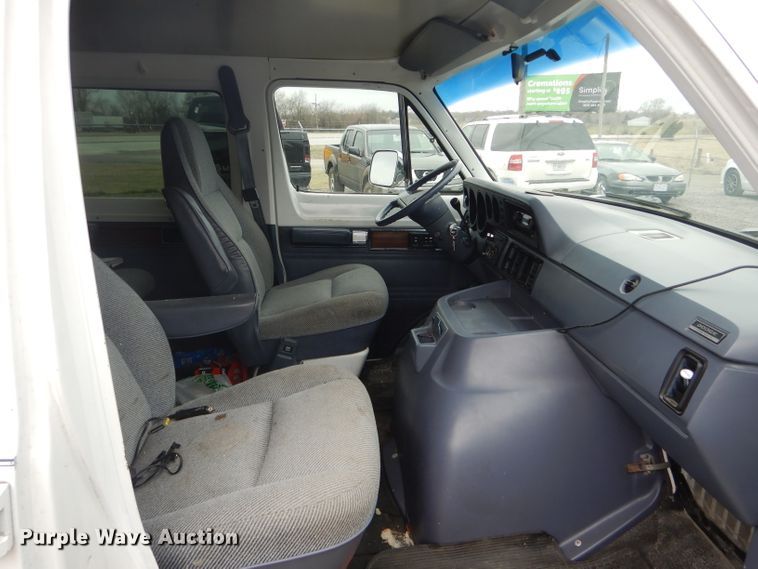 image for item DF3020 1989 Dodge Ram Wagon 350  van