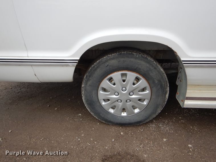 image for item DF3020 1989 Dodge Ram Wagon 350  van