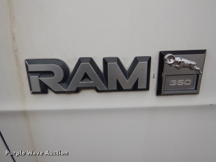 image for item DF3020 1989 Dodge Ram Wagon 350  van